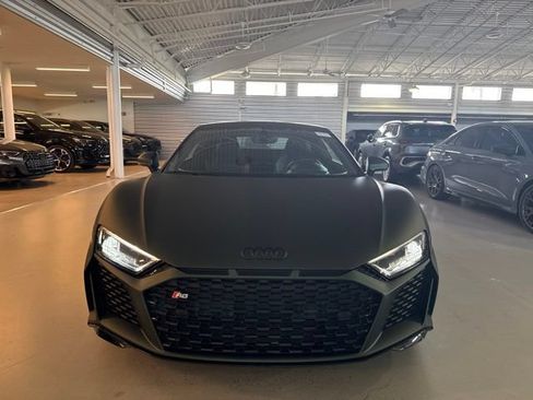 Used 2020 Audi R8 V10 w/ Carbon Exterior Package AWD/4WD image 8