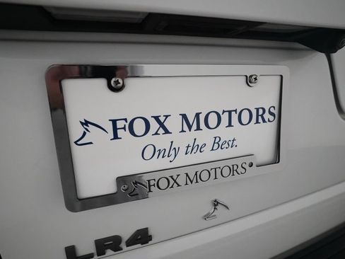 Used 2015 Land Rover LR4 HSE LUX AWD/4WD image 39
