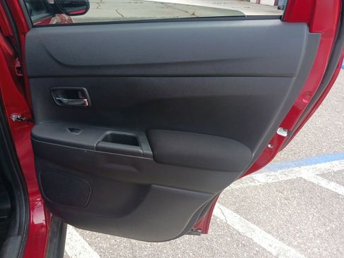 Used 2025 Mitsubishi Outlander Sport ES AWD/4WD image 21