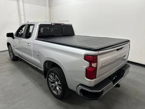 Used 2019 Chevrolet Silverado 1500 LT w/ Texas Edition RWD image 16