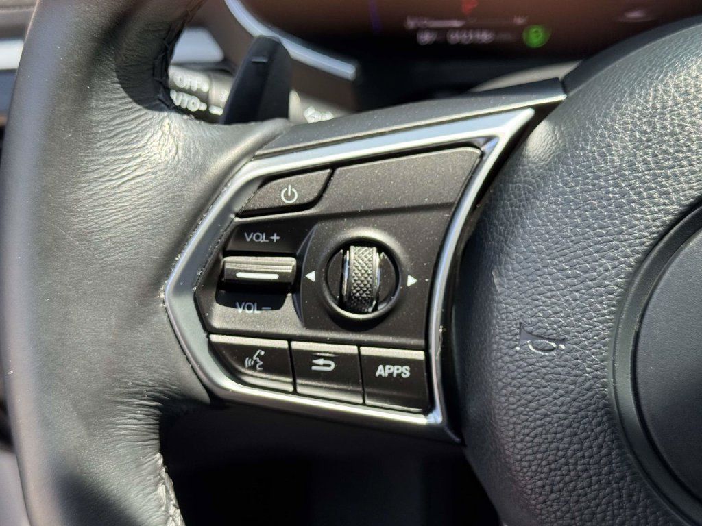 Used 2023 Acura MDX w/ Technology Package AWD/4WD image 21