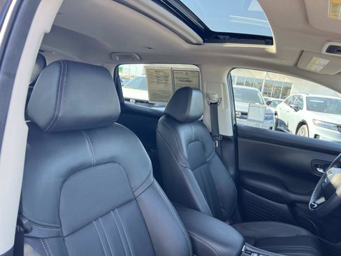 Certified 2024 Honda HR-V EX-L image 31