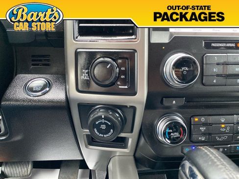 Used 2018 Ford F150 Lariat w/ Equipment Group 502A Luxury AWD/4WD image 32