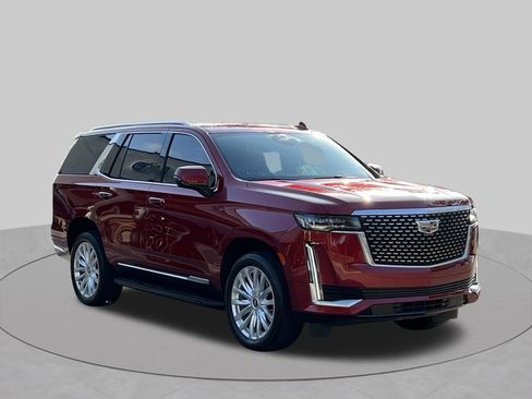 Used 2024 Cadillac Escalade Luxury w/ LPO, Floor Liner Package AWD/4WD image 8