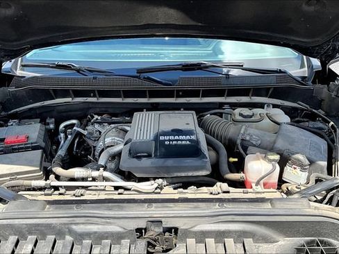 Used 2023 Chevrolet Silverado 1500 LT w/ Z71 Off-Road Package AWD/4WD image 30