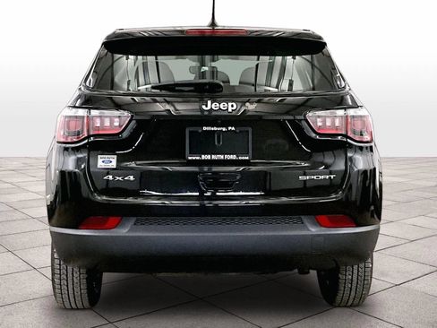 Used 2020 Jeep Compass Sport AWD/4WD image 4