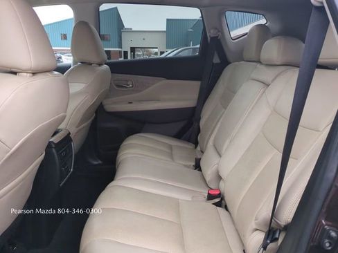 Used 2021 Nissan Murano SL image 16