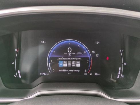 Used 2025 Toyota Corolla Cross XLE AWD/4WD image 10