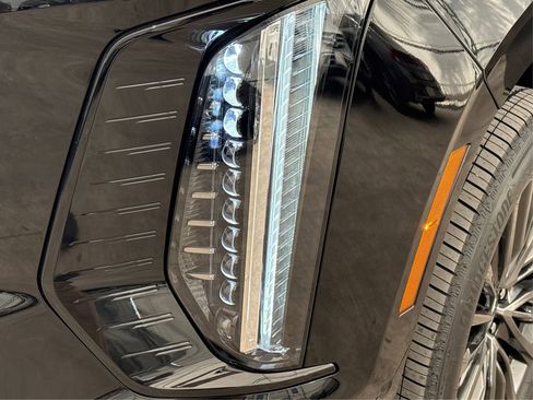 New 2025 Cadillac Escalade Sport Platinum image 14