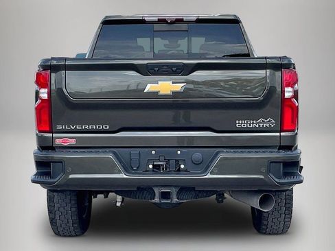Used 2023 Chevrolet Silverado 3500 High Country w/ Z71 Off-Road Package AWD/4WD image 6
