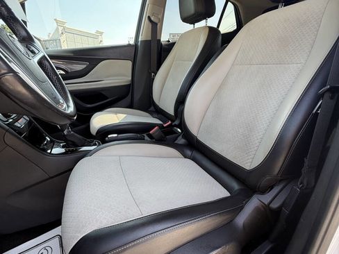 Used 2019 Buick Encore Preferred image 13