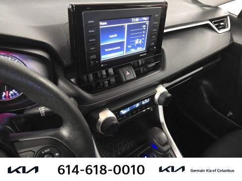 Used 2021 Toyota RAV4 LE AWD/4WD image 24