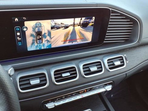 Certified 2026 Mercedes-Benz GLS 450 4MATIC image 6