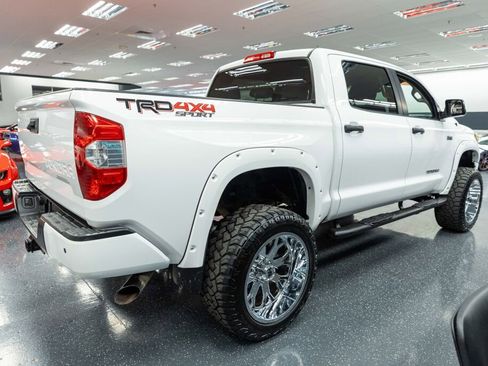 Used 2018 Toyota Tundra SR5 w/ TRD Sport Package image 5