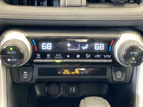Certified 2025 Toyota RAV4 XLE AWD/4WD image 21