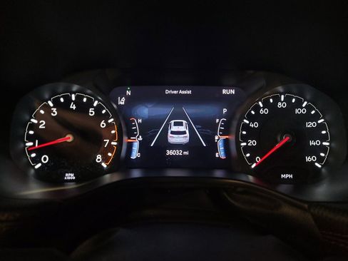 Used 2025 Jeep Compass Trailhawk AWD/4WD image 23