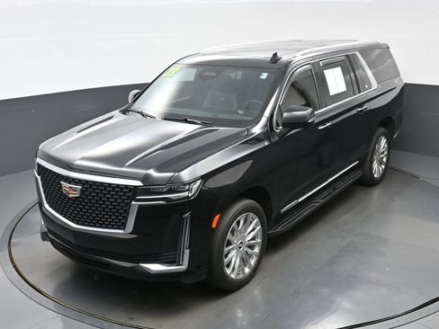 Used 2023 Cadillac Escalade ESV Premium Luxury AWD/4WD image 40