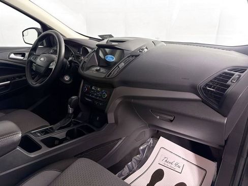Used 2017 Ford Escape SE w/ Equipment Group 201A FWD image 28