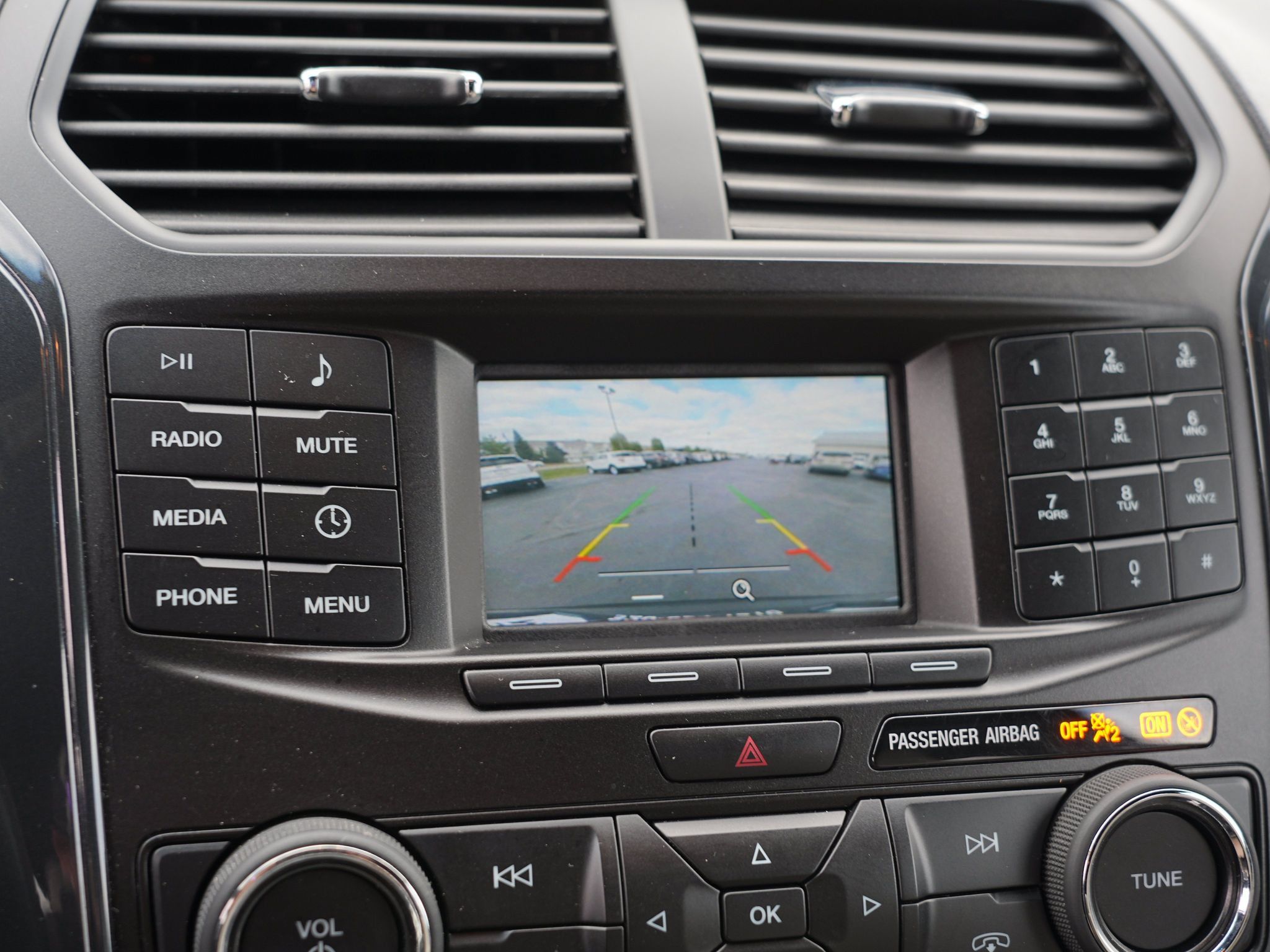 Used 2018 Ford Explorer 4WD image 30