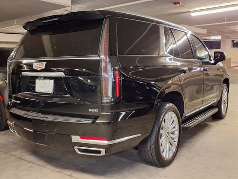 Used 2026 Cadillac Escalade 4WD image 8