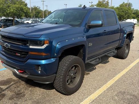 Used 2017 Chevrolet Silverado 1500 LT w/ All Star Edition AWD/4WD image 1