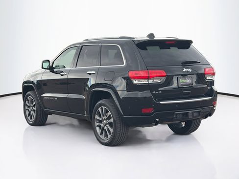Used 2017 Jeep Grand Cherokee Overland w/ Jeep Active Safety Group image 5