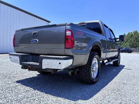 Used 2012 Ford F250 Lariat w/ FX4 Off Road Pkg AWD/4WD image 5