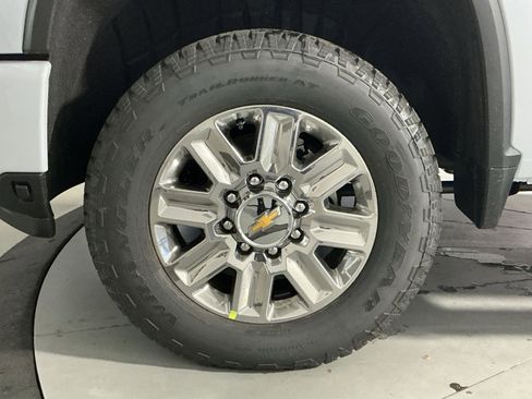 New 2026 Chevrolet Silverado 2500 High Country w/ Z71 Off-Road Package image 20