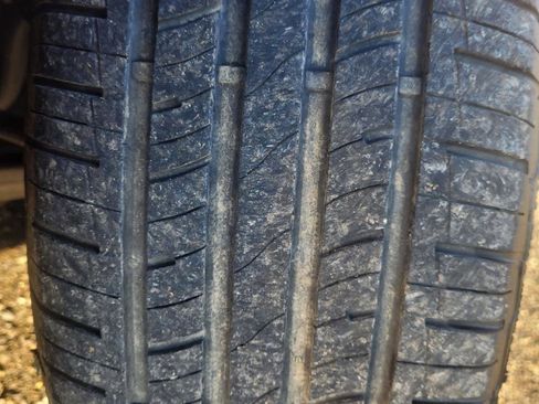 Used 2017 Chrysler Pacifica Touring-L w/ Tire & Wheel Group image 49