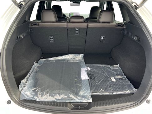New 2025 MAZDA CX-5 Signature image 17