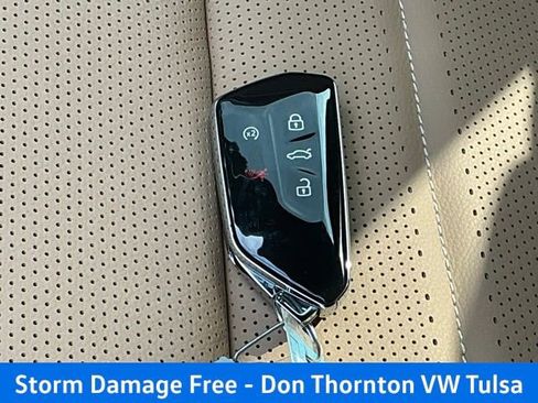 New 2026 Volkswagen Atlas Cross Sport SEL AWD/4WD image 32