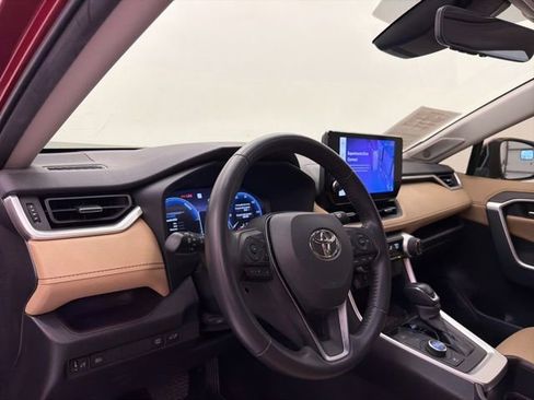 Used 2024 Toyota RAV4 Limited AWD/4WD image 12