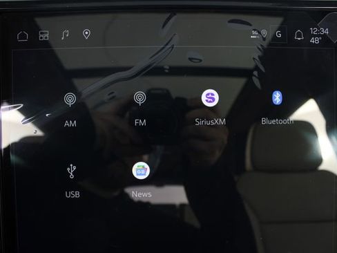 New 2026 GMC Yukon XL Denali w/ Denali Reserve Package image 7