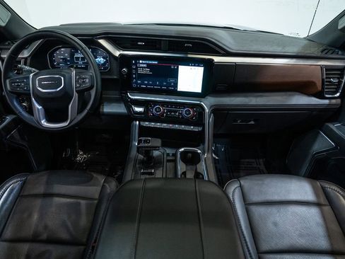 Used 2024 GMC Sierra 1500 Denali w/ Denali Reserve Package image 14