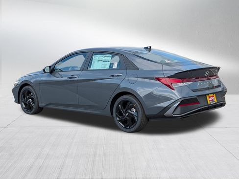 New 2026 Hyundai Elantra Sport FWD image 3