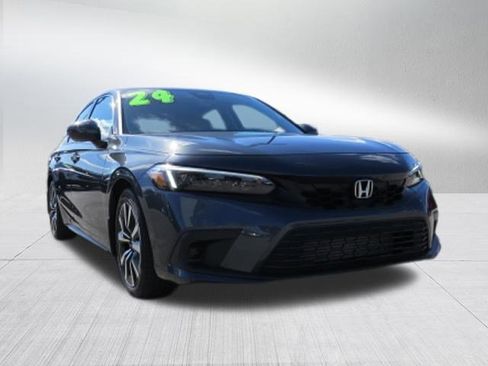 Used 2024 Honda Civic EX-L image 9