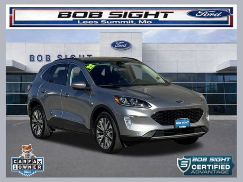 Used 2022 Ford Escape Titanium w/ Class II Trailer Tow Package image 1
