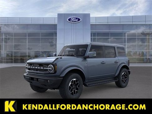 New 2025 Ford Bronco Outer Banks image 1
