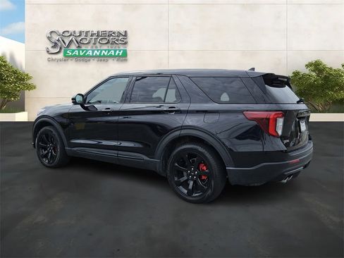 Used 2022 Ford Explorer ST w/ Equipment Group 401A image 3