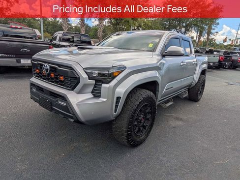 Used 2024 Toyota Tacoma TRD Sport w/ TRD Sport Upgrade Package RWD image 9