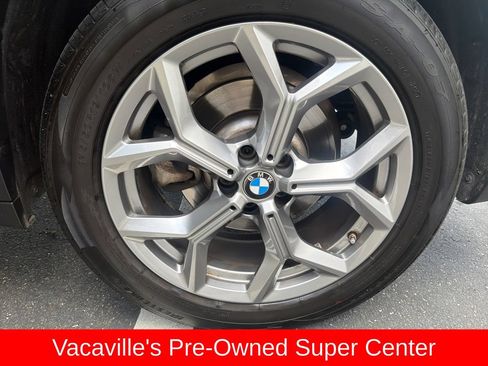 Used 2024 BMW X3 sDrive30i w/ Convenience Package RWD image 25
