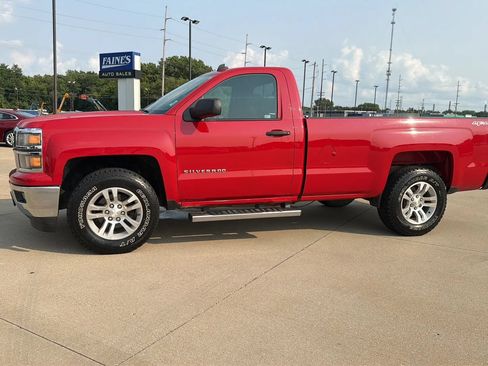 Used 2014 Chevrolet Silverado 1500 LT w/ LT Convenience Package AWD/4WD image 7