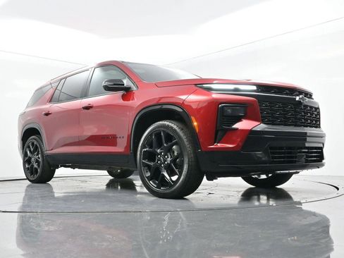 Used 2024 Chevrolet Traverse RS w/ LPO, Floor Liner Package image 46