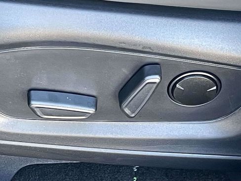 New 2026 Ford Explorer Active w/ Active Comfort Package RWD image 15