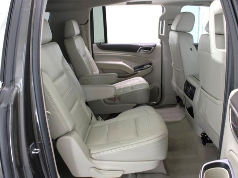 Used 2019 GMC Yukon XL Denali w/ Denali Ultimate Package AWD/4WD image 47