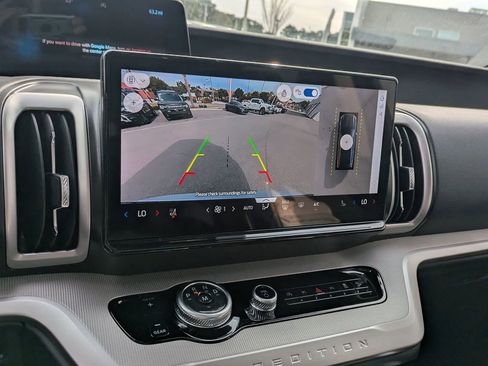 New 2025 Ford Expedition Max Active image 27