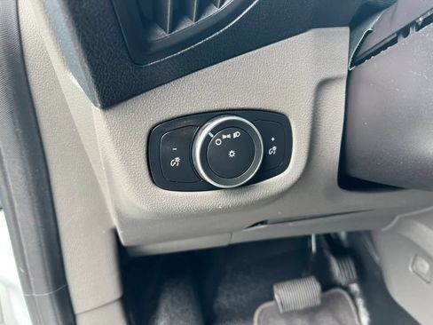 Used 2019 Ford Transit Connect XL FWD image 23