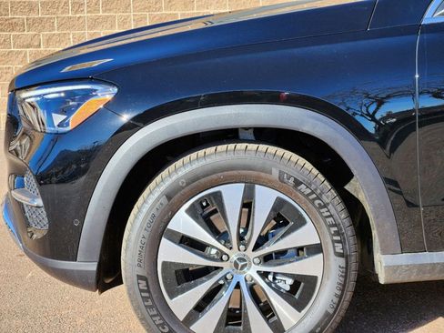Used 2025 Mercedes-Benz GLE 350 4MATIC image 9