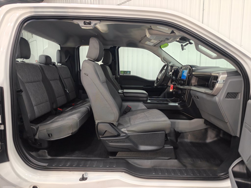 Used 2022 Ford F150 XL w/ Equipment Group 101A High AWD/4WD image 23