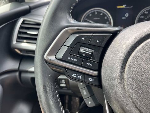 Used 2020 Subaru Forester Premium AWD/4WD image 27